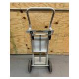 Strongway 2-in-1 Convertible Hand Truck, 600-Lb. Capacity (read description)
