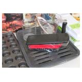 Cookbooks & Kitchenware