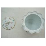 Godinger Rosebud biscuit jar 7x5.25". 24k gold accents