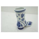 vintage blue & white porcelain boot vase 7"x 7"