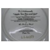 5ct Vintage Collectors M.J. Hummel Plates. Numbered