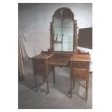 Vintage/Antique Vanity Dressing Table