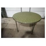 Cosco round card table , good condition