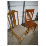 Chairs 2 wooden