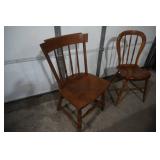 Chairs 2 wooden good condtion