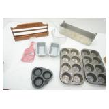 Modern & Vintage Kitchen Lot