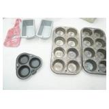 Modern & Vintage Kitchen Lot