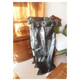 Dining Room Table & 6 Chairs, ottoman/side table