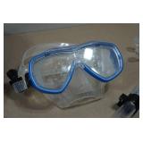 Cressi Adult Rondine Palau Fin Snorkel Set - Fin Size M/L