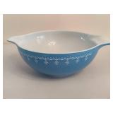 Set of 4 Pyrex Blue & White Snowflake Garland Nesting Cinderella Mixing Bowls