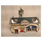 Department 56 "Airport" w/Box
