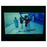 Epson PowerLite 2155W (H818A) Home Theater Widescreen Full HD WXGA 3LCD 5000-Lumen Projector / Projection System