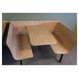 *3* Wall Style Laminated Contoured Booths