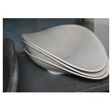 *4* Plastic Footed Scale Scoops