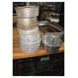Bundt and Angel Food Cake Baking Pans