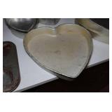 Assorted Heart Shaped Baking Pans