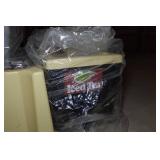 *2* Iced Tea Dispensers with Stand