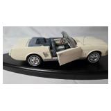 1966 Mustang Danbury Mint in original Styrofoam container - 1:24 Diecast