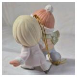 2006 Precious Moments Ornament – Skating Angel Couple with Snow Hats