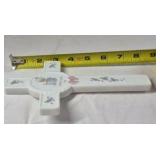 Precious Moments Porcelain Cross and Plate – Jesus Loves Me