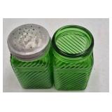 Vintage Green Depression Glass Salt and Pepper Shakers – Ribbed Diagonal Pattern