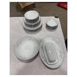 St. Regis Fine China Dinnerware Set