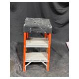 Werner 2-Step Aluminum Step Stool