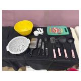 Kitchen Utensil & Accessory Lot