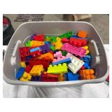 Large Plastic Building Blocks Set