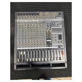 Yamaha EMX 5000-12 Powered Mixer