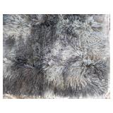 Wufulon Fuzzy Rug 36 x 56"...