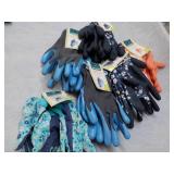 12 pair Gardenline Gardening Gloves...