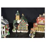 Cobblestone Corners Christmas Village 2003 - Miniature Houses & Accessories