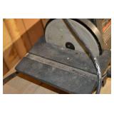 Black & Decker The Finishing Machine - Combination Bench Grinder/Sander