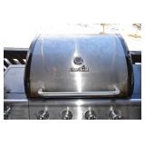 Char-Broil Stainless Steel Gas Grill 4-Burner - Built-In Thermometer