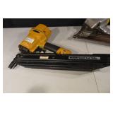 N95RHN Round Head Nailer - Framing Nail Gun