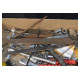Socket Set & Hand Tools - Sockets, Bits, and T-Handle