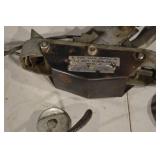 2-Ton Cable Puller Come-Along Hand Winch - Dual Hooks