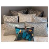 B2 - Throw Pillows (Lot of 8)