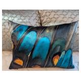 B2 - Throw Pillows (Lot of 8)