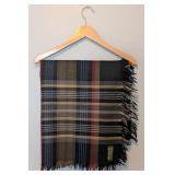 B2 - John Hanley & Co Wool Wrap