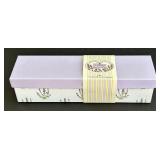 K - Clinique Best of Clinique Gift Box - Crabtree & Evelyn Bath & Body Assortment