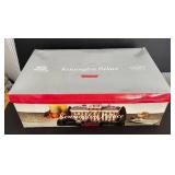 DR - Dept 56 Kensington Palace - Dickens Village Home for the Holidays