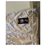 Reebok NFL Minnesota Vikings Brett Favre Jersey XL - Approx Sizes: Chest 38", Sleeve Mid Neck to End 18", Length 25"