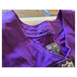 Minnesota Vikings NFL Nike On Field Kirk Cousins Jersey Size 44 - Approx Dimension: Chest 44", Length 28"