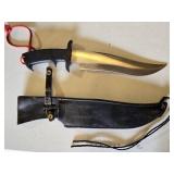 United Cutlery UC466 Stainless Steel Knife with Sheath - 16" Total Length