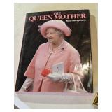 Books about British royalty and landmarks including "London: A Photographic Journey" by Benny Green, "The Tower of London", and "Queen Elizabeth II: A Woman Who Is Not Amused" by Nicholas Davies