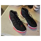 Nike Jordan Jumpman Black/Red Sneakers Size 10