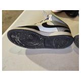 Nike DN3577-002 High-Top Sneakers Size 10