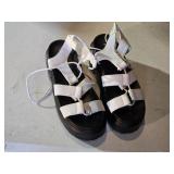 Nasty Gal Platform Sandals Size 4